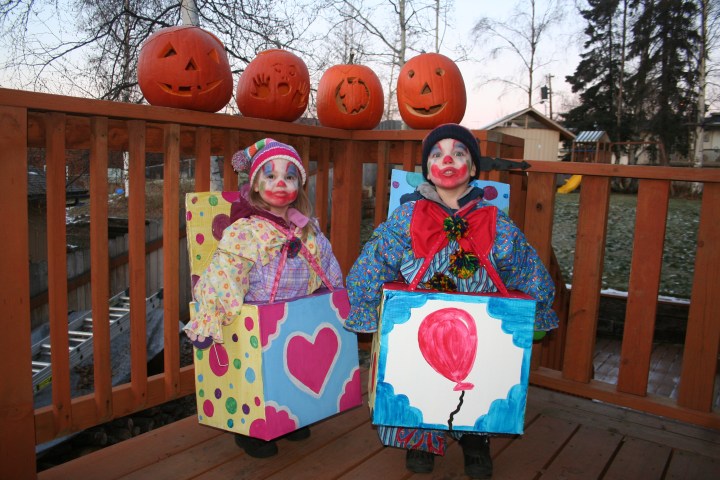 10-31-2008 trick or treating 009