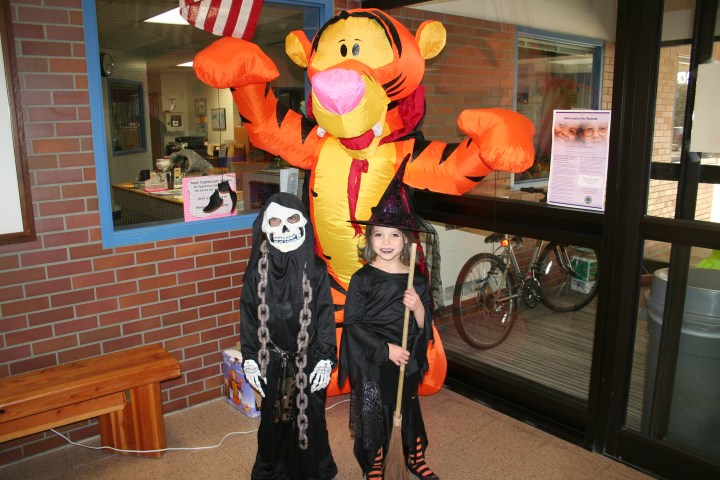 10-27-2012 bowman carnival_0000
