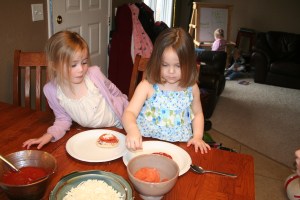 4-11-2010 maggie bday_pizzas